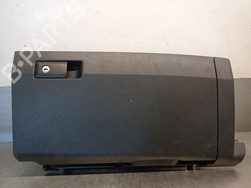 Used Glove box Glove box 37588859 37588859