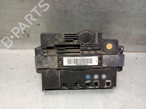 Used Fuse box BMW 3 (E90) 330 xd (231 hp) 25239537