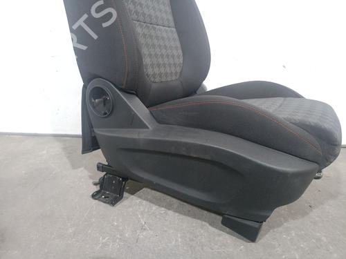 Sæde højre fortil MG MG ZS SUV (AZS1) 1.0 T-GDi | BP29915823C16 