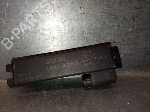 Antenne/Base JAGUAR F-PACE (X761) 2.0 TD4 (180 hp) 30137329