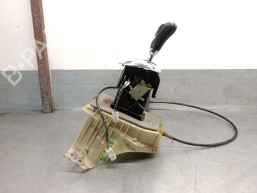 Used Gear lever FIAT PUNTO (188_) 1.2 16V 80 (188.233, .235, .253, .255, .333, .353, .639,... (80 hp) 28197327