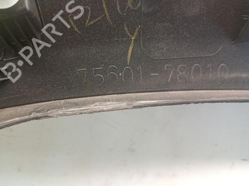 Højre foran skjermliste LEXUS NX (_Z1_) 300h AWD (AYZ15_) | BP29967963C135