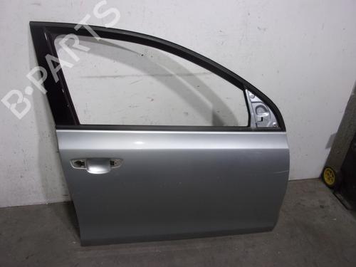 Used Right front door VW GOLF VI (5K1) 1.6 TDI (105 hp) 17812034