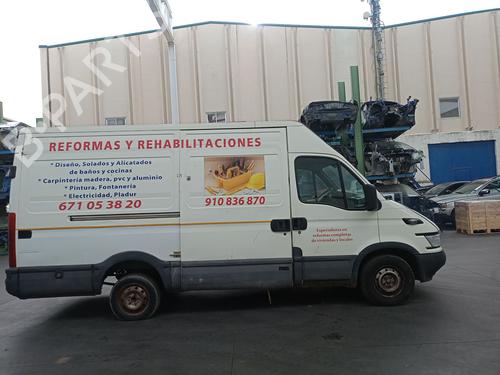 Injection rail IVECO DAILY III Platform/Chassis 35 C 12 , 35 S 12 (AEKA14A1, AEKA14AA, AEKA64A1,... | BP33401435M98 - Image 9