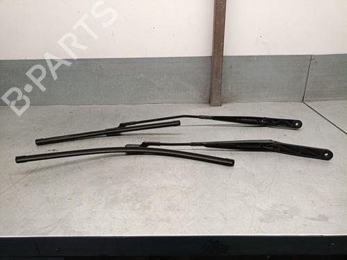 Front windshield wiper arm VW SCIROCCO III (137, 138) 2.0 TSI | BP20709320C143 