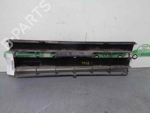 Grille LAND ROVER FREELANDER I (L314) 2.0 DI 4x4 | BP5595598C40 