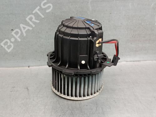 Used Heater blower motor AUDI A4 B8 Avant (8K5) 2.0 TDI (150 hp) 32023314
