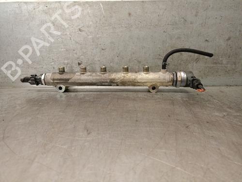 Used Injection rail HYUNDAI TUCSON (JM) 2.0 CRDi (136 hp) 25977043