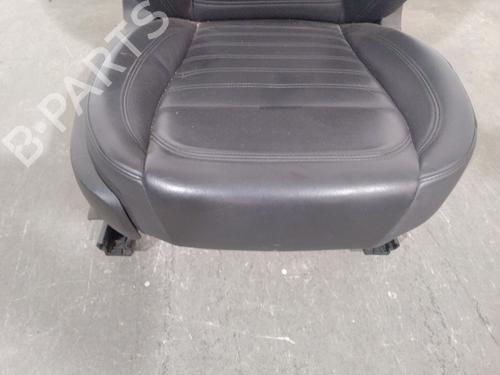 Right front seat ALFA ROMEO GIULIA (952_) 2.2 D (952AFA25, 952AFM25, 952ALA25) | BP38512664C16 - Image 7