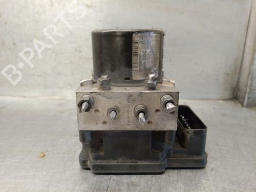 Used ABS pump ABS pump RENAULT MEGANE III Grandtour (KZ0/1) 2.0 dCi (KZ0Y) (150 hp) 33322490 33322490