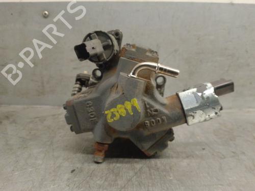 Used Injection pump VOLVO S40 II (544) 2.0 D (136 hp) 30527888