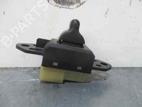 Right front window switch CHRYSLER VOYAGER IV (RG, RS) 2.8 CRD | BP2100045I26 