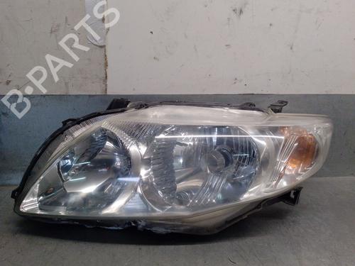 Used Left headlight TOYOTA COROLLA Saloon (_E15_) 2.0 D-4D (ADE150) (126 hp) 32264468