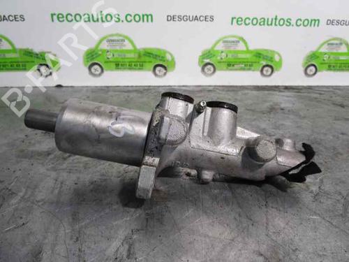 Used Brake master cylinder MERCEDES-BENZ E-CLASS (W211) E 200 CDI (211.007) (136 hp) 2048224
