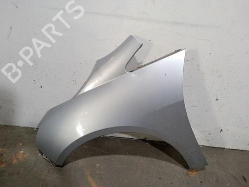 Used Left front fenders MITSUBISHI GRANDIS (NA_W) 2.0 DI-D (NA8W) (136 hp) 28210771
