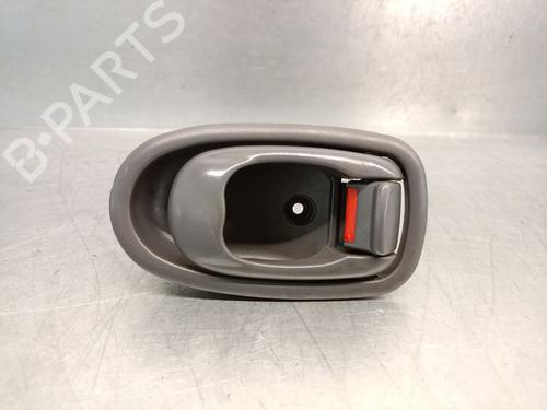 Used Rear left interior door handle HYUNDAI LANTRA II (J-2) 1.6 16V (114 hp) 27273359