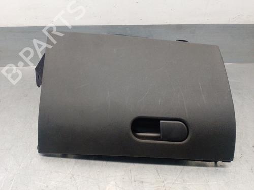Vano posta oggetti Vano posta oggetti ALFA ROMEO GIULIETTA (940_) 2.0 JTDM (940.FXL1A) (140 hp) 17163599 17163599
