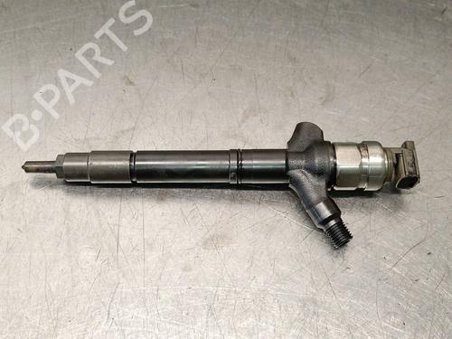 Used Injector Injector TOYOTA COROLLA Verso (ZER_, ZZE12_, R1_) 2.2 D-4D (AUR10_, AUR10R) (136 hp) 33270149 33270149
