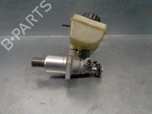 Used Brake master cylinder MERCEDES-BENZ S-CLASS (W220) S 320 CDI (220.026, 220.126) (197 hp) 9673556
