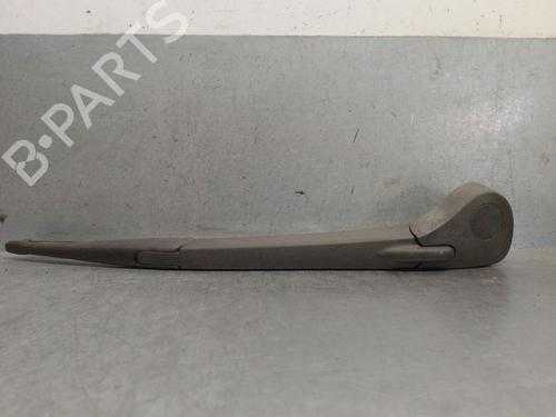 Brazo limpia trasero RENAULT MODUS / GRAND MODUS (F/JP0_) 1.6 (JP03, JP0B, JP0U, JP0Y, JP1G) (112 hp) 30743685