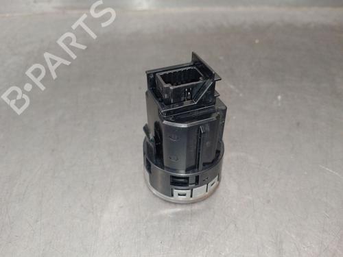 Switch TOYOTA COROLLA Hatchback (_E21_, _EA1_, _EH1_) 1.8 Hybrid (ZWE211) | BP40459348I30 - Image 4