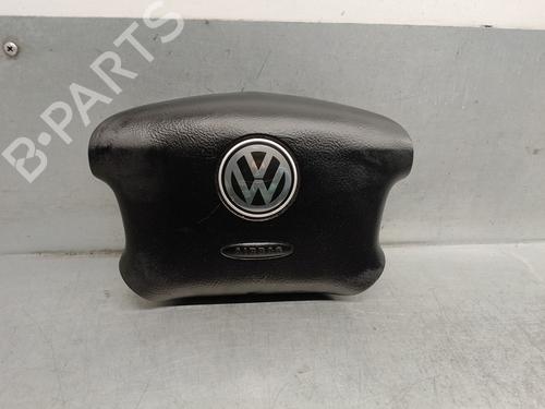 Used Driver airbag VW GOLF IV (1J1) 1.4 16V (75 hp) 16549736