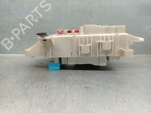 Fuse box TOYOTA RAV 4 II (_A2_) 2.0 4WD (ACA21, ACA20) | BP25927451E1 