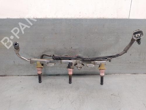 Used Injection rail Injection rail 22890805 22890805