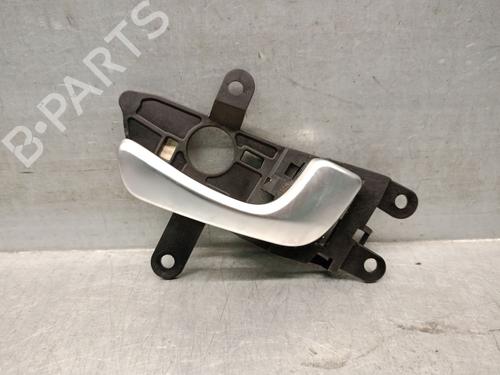 Used Front right interior door handle Front right interior door handle 31847709 31847709