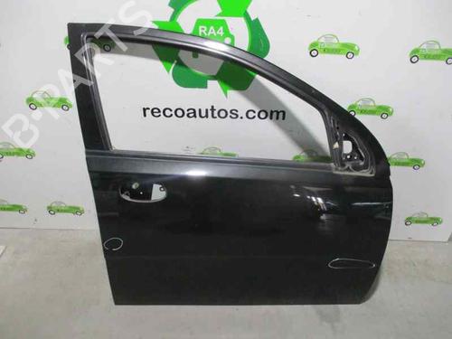 Used Right front door CHEVROLET AVEO / KALOS Hatchback (T200) 1.4 16V (94 hp) 2104369