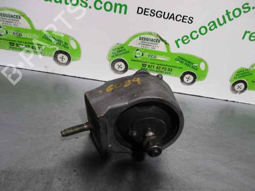 Used Engine mount Engine mount 8761866 8761866