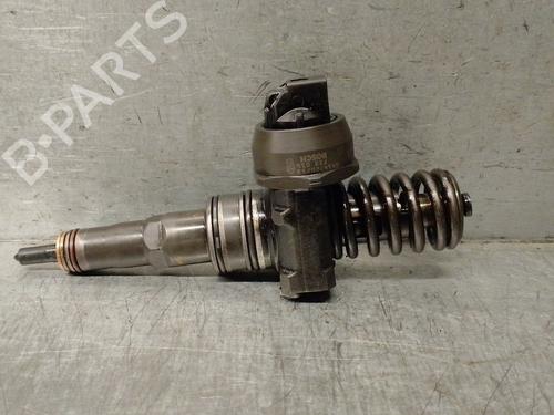 Spreder / Dyse VW TRANSPORTER T5 Bus (7HB, 7HJ, 7EB, 7EJ) 1.9 TDI (105 hp) 30053033