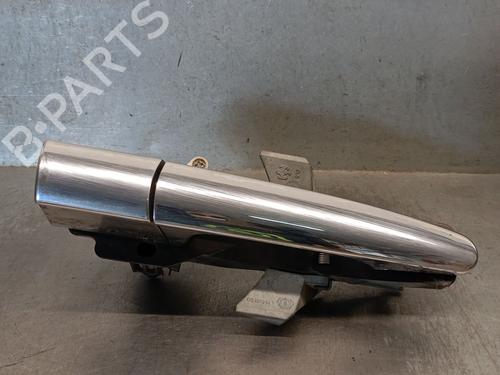 Højre bagtil udvendigt håndtag Højre bagtil udvendigt håndtag LANCIA PHEDRA (179_) 2.0 D Multijet (179.AXL1B, 179.BXL1B) (136 hp) 37427850 37427850