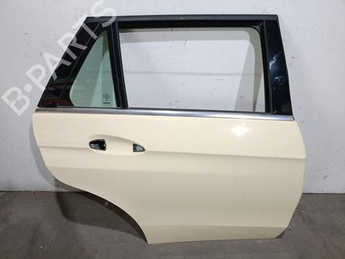 right-rear-door-mercedes-benz-e-class-t-model-s212-2009-2010-2011-2012-2013-2014-2015-2016-35986657 main image