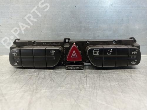 Used Switch MERCEDES-BENZ C-CLASS (W203) [2000-2007]  13363215