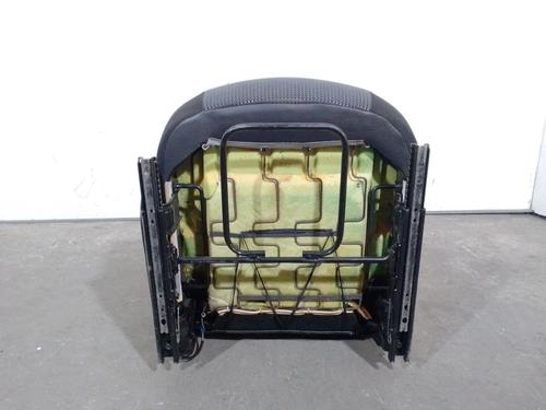 Right front seat PEUGEOT 206 CC (2D) 1.6 16V (2DNFUF, 2DNFUR) | BP27319930C16 