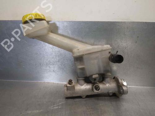 Used Brake master cylinder NISSAN X-TRAIL I (T30) 2.2 dCi 4x4 (136 hp) 10557170