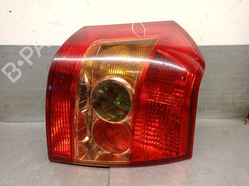Used Right taillight Right taillight TOYOTA COROLLA (_E12_) 1.6 VVT-i (ZZE121_, ZZE121R) (110 hp) 22984901 22984901