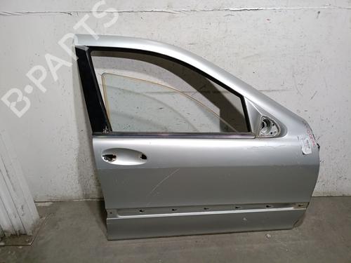 Used Right front door MERCEDES-BENZ S-CLASS (W220) S 500 (220.075, 220.175, 220.875) (306 hp) 18167731