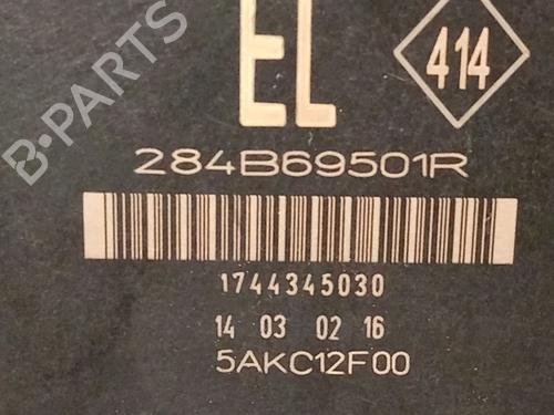 Fuse box RENAULT KADJAR (HA_, HL_) 1.2 TCe 130 (HLMR) | BP40506605E1 - Image 3