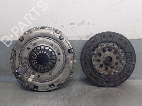 Andre VOLVO V40 Hatchback (525) D2 (120 hp) 25808061