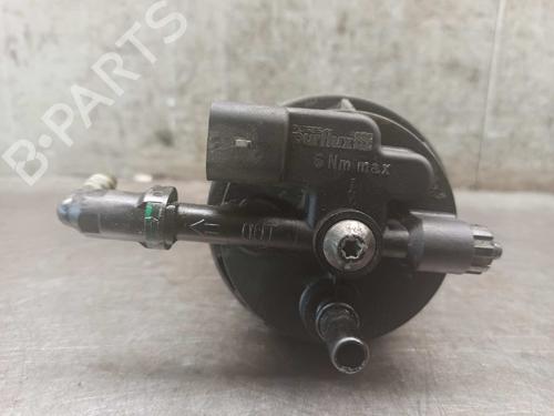 Used Support RENAULT MEGANE II Estate (KM0/1_) 1.9 dCi (KMRG, KM1G, KM0G, KM2C) (120 hp) 21020444
