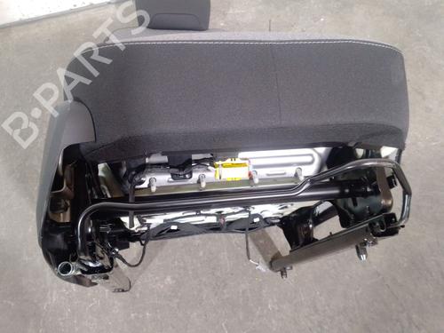 Right front seat RENAULT CLIO V (B7_) 1.6 E-TECH 140 (B7MU) | BP29247608C16 