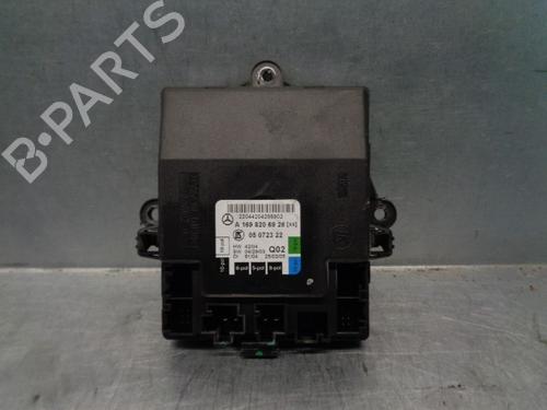 Used Comfort control module MERCEDES-BENZ A-CLASS (W169) A 160 CDI (169.006, 169.306) (82 hp) 10934162