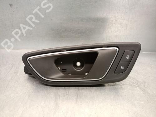 Venstre foran invendig håndtak SEAT ATECA (KH7, KHP) 2.0 TDI (150 hp) 27202633