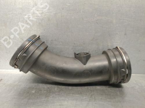 Rohr für VW TRANSPORTER T5 Bus (7HB, 7HJ, 7EB, 7EJ) 1.9 TDI (102 hp) 33011162