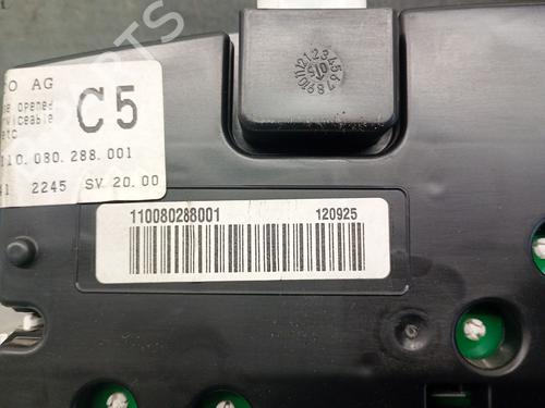 Instrument cluster TOYOTA COROLLA Saloon (_E12_) 1.6 VVT-i (ZZE121_, ZZE121R) | BP25439819C47 