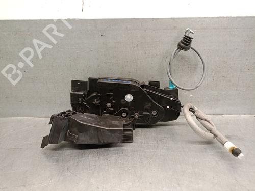 Używane Zamek drzwi przednich prawych MERCEDES-BENZ A-CLASS (W177) A 180 d (177.003) (116 hp) 29936226