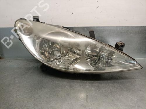 Used Right headlight PEUGEOT 307 (3A/C) 2.0 HDi 90 (90 hp) 21582346