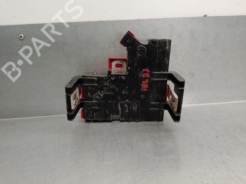 Fuse box BMW X3 (F25)  | BP15847039E1 